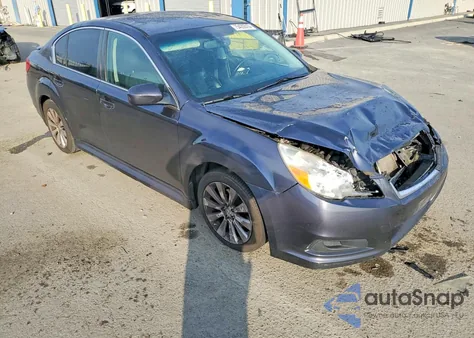 2010 Subaru Legacy 2.5I Limited из США, поврежденный, VIN 4S3BMBK66A3230085